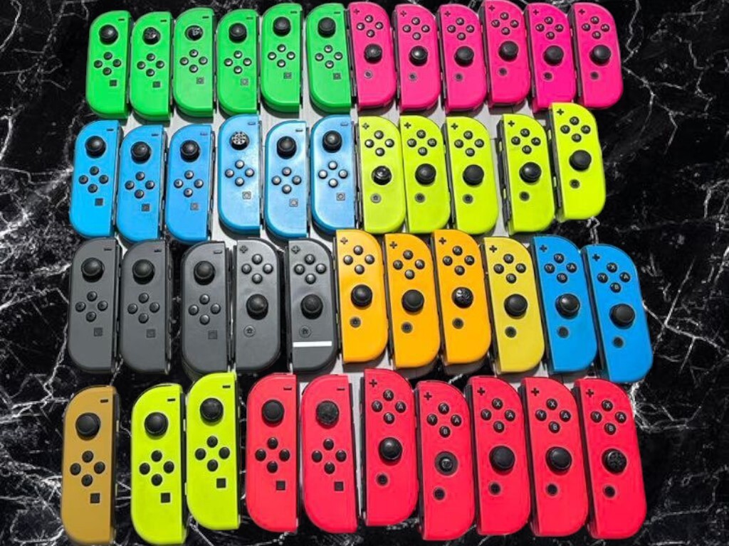 Junk Nintendo Switch Joy-Con controller Random Color Set For Parts