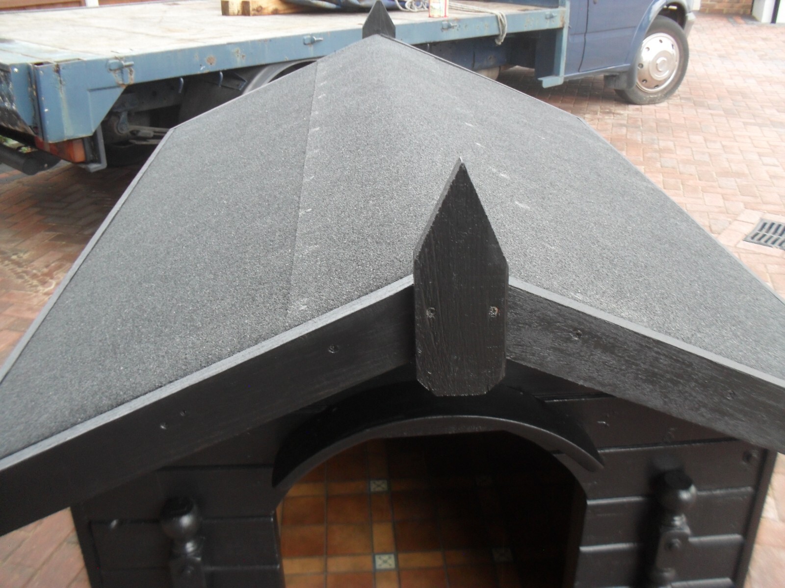 Large outdoor insulated Wooden Dog Kennel eBay