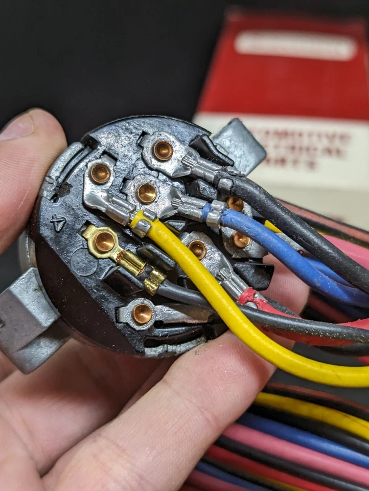 78-85 DODGE D100 D200 D300 W100 W200 W300 PICKUP TRUCK IGNITION SWITCH W/O TILT - Image 4 of 4