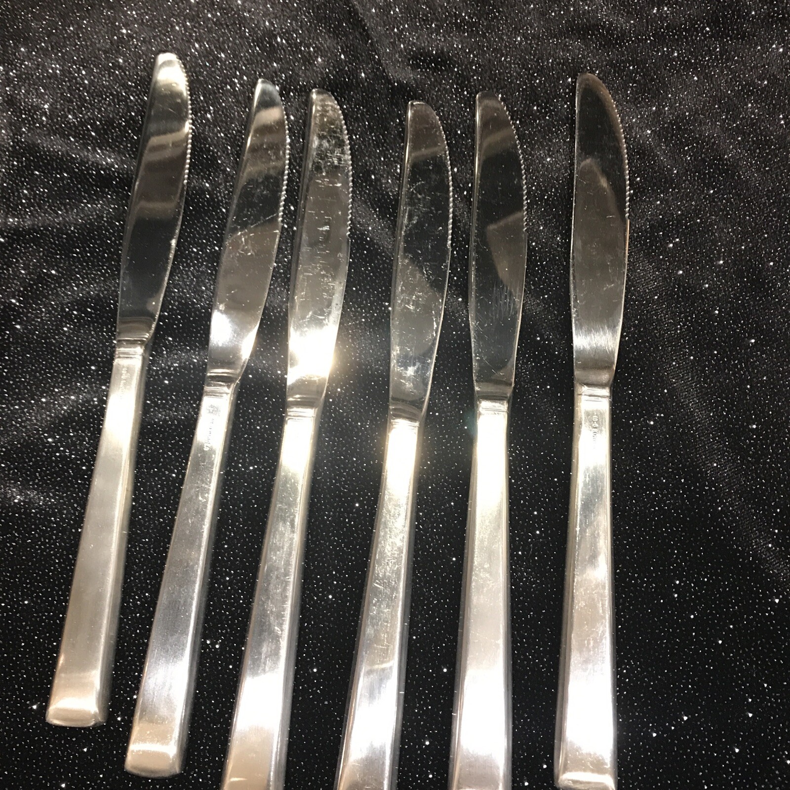 Korea 18-8 Stainless Steel 6 Piece Partially Serrated Knives