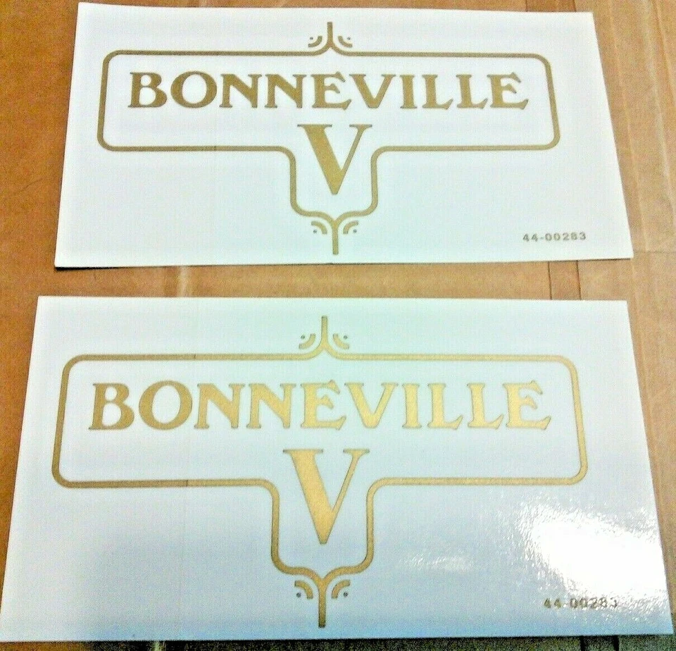 Framed Bonneville V side panel vinyl sticker each Triumph T120R 5 speed 1972 - Image 2 of 2