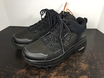 SKECHERS '92 Max Cushioning 128215 Water Repellent Trail