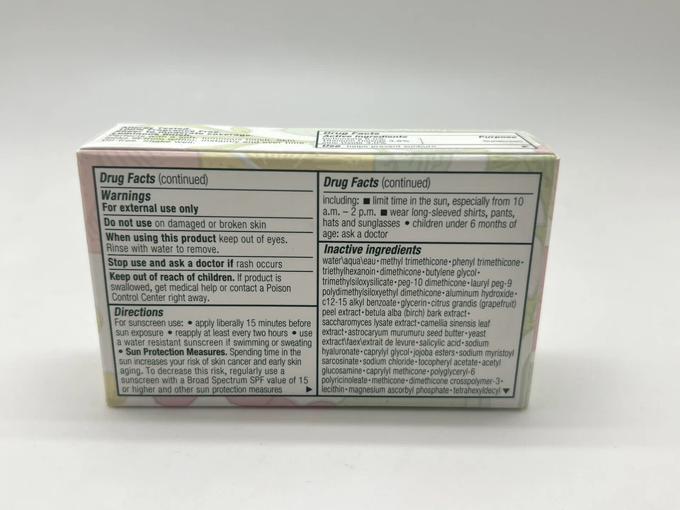 Clinique Even Better Glow Light Reflecting Makeup SPF 15 WN 94 Deep Neutral (M) - Image 3 of 4