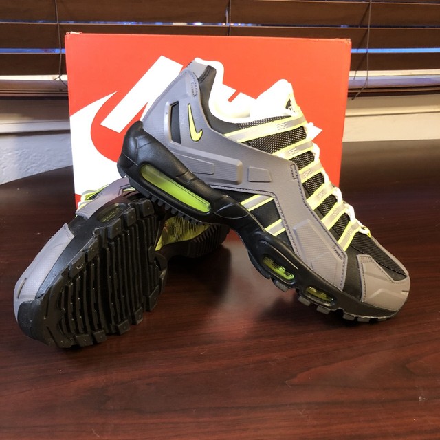 The Nike Air Max 95 OG Neon Returns in 2018 | Sneakers Magazine