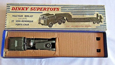 Dinky Super Toys 890 Tracteur Berliet avec Semi-Remorque Porte-Char