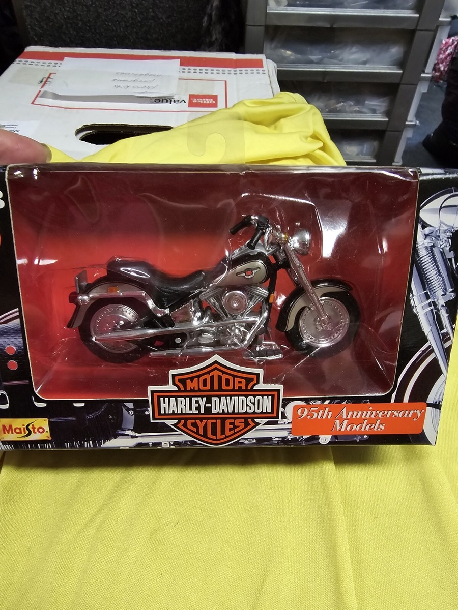 Harley-Davidson 1:18 Diecast Series 3 Of The 95th Anniversary