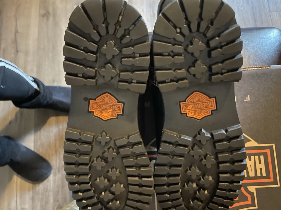 womens harley davidson boots size 8.5, 11 1/2" tall, full zipper inner calf Foto 4 de 4