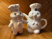 RARE  Pillsbury 1997 Doughboy  ( short hat)  Pot & Utensil Holder Collector 