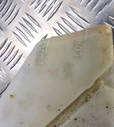 YAMAHA FJR 1300 2006-2012 Coolant Tank 3P6218710000 - Picture 5 of 11