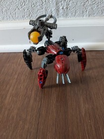 LEGO BIONICLE: Thulox (8931). Complete with Instructions and 2 Ammo!