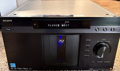 Sony BDP-CX7000ES 400-Disc Blu-ray Player Black HDMI Ethernet