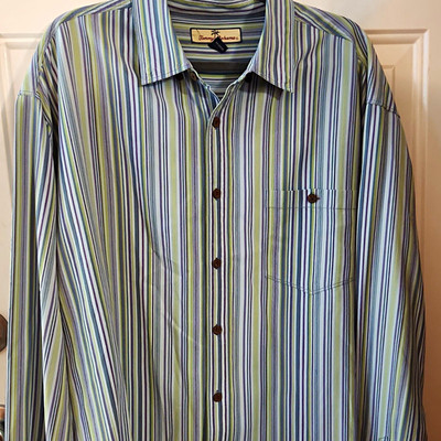 Tommy Bahama Men s XL  Striped Long Sleeve Button-Front Shirt