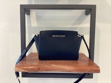 Excellent Condition Michael Kors Black Mini Selma Crossbody