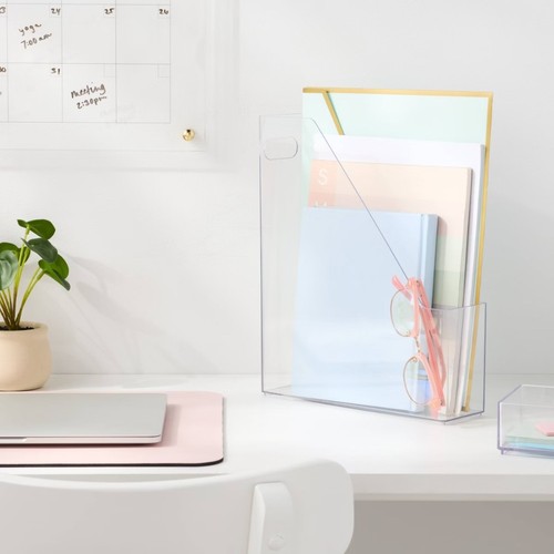 Clear Plastic Magazine Holder