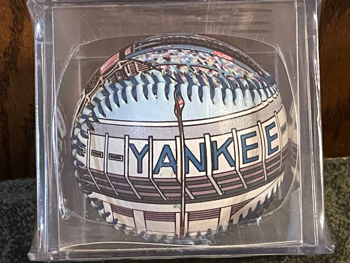 25+ Danbury Mint New York Yankees MLB Balls for sale | Updated Oct
