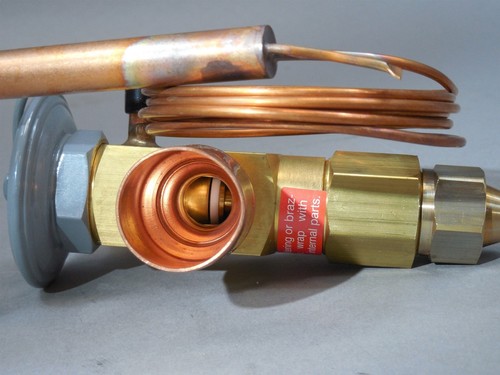 Parker Sporlan 125622 Valve ONE-15-C 7x8x1 1/8ODF R407C 15 Ton TXV 60" Capillary - Picture 4 of 6