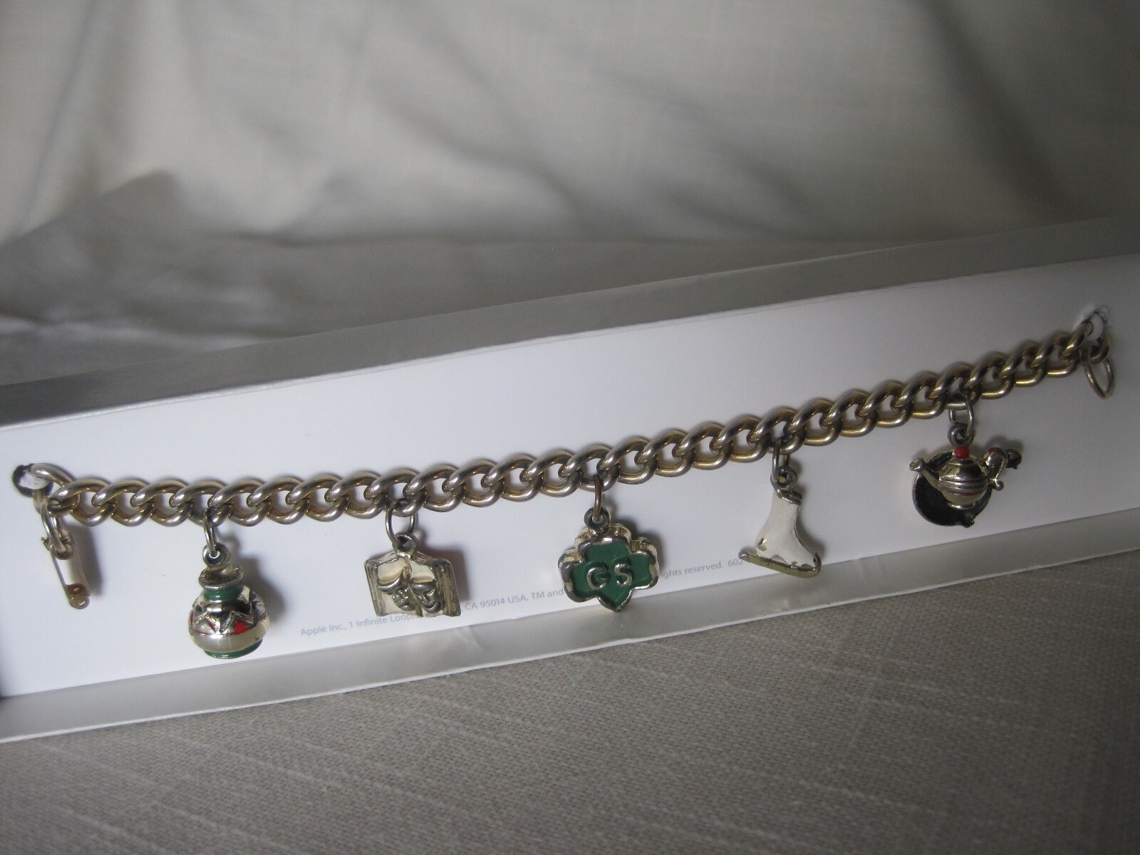 Vintage Girl Scouts Enamel Trefoil & 5 Charms Strand … Gem