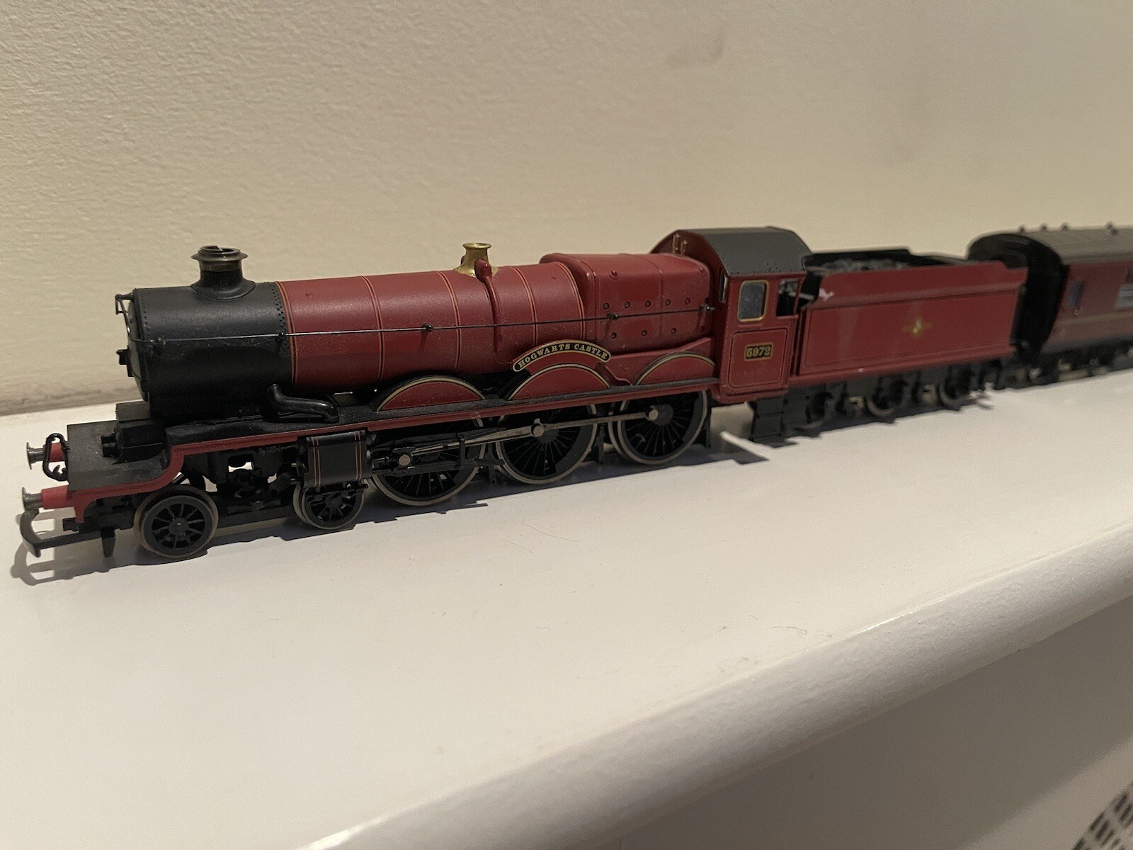 Harry Potter Hogwarts Express Hornby Electric Train Set (R1033) eBay