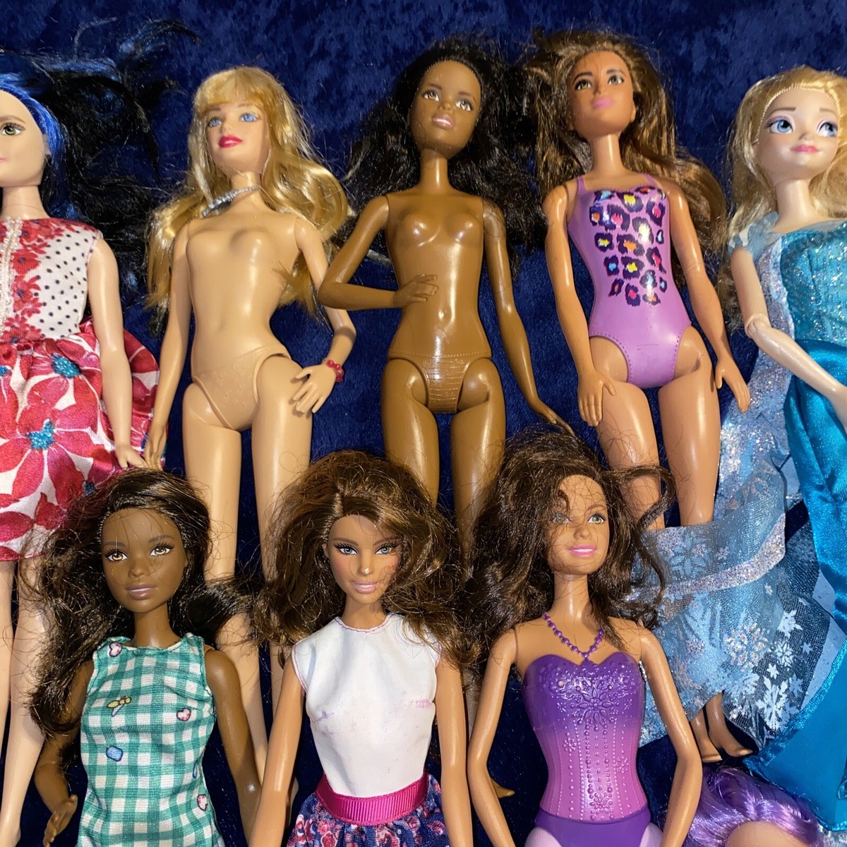 Lot 8 Barbie & Friends Fashion Dolls w/Extras Accessories | eBay
