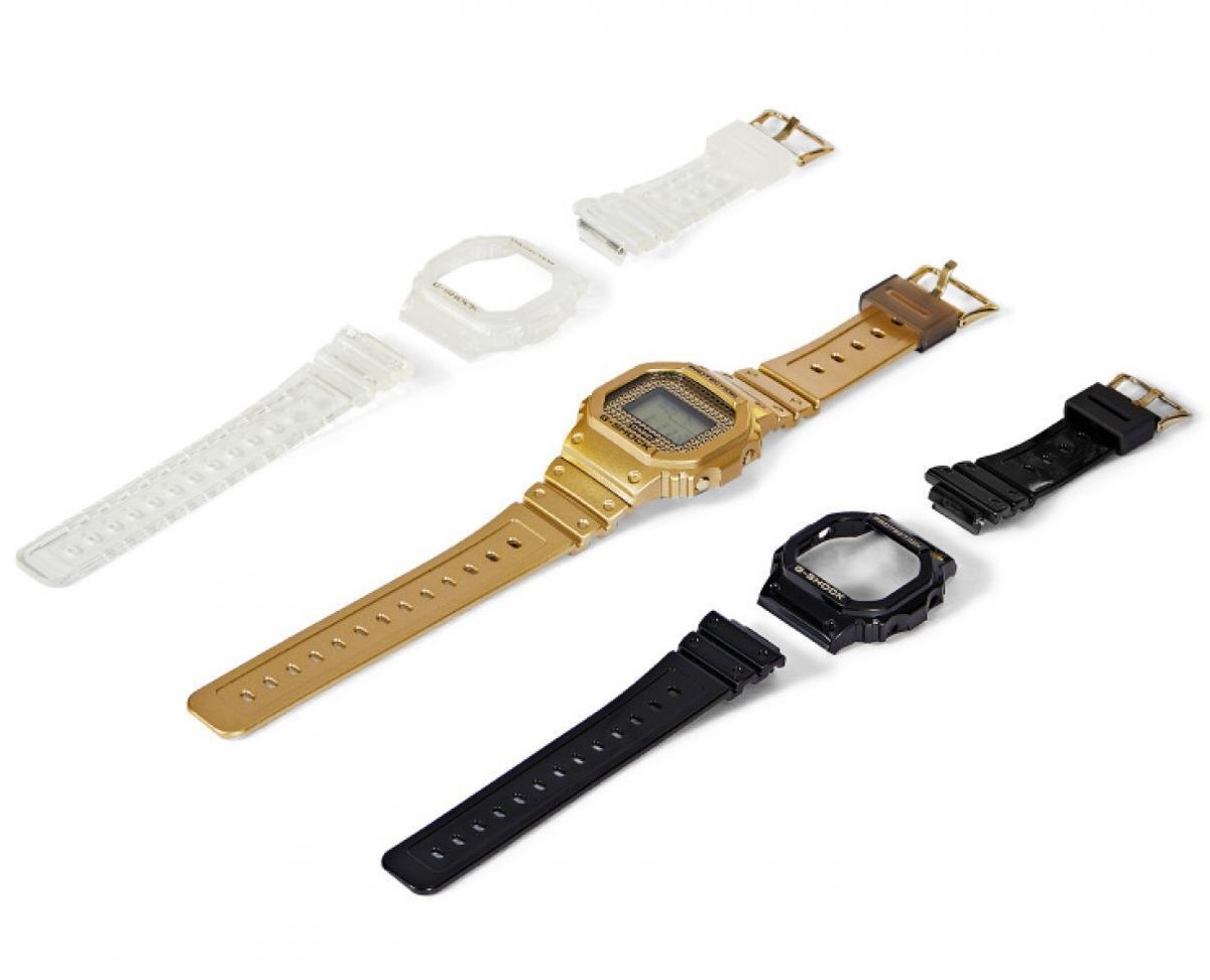 G-SHOCK　DWE-5600HG-1JR CASIO G-SHOCK DWE-5600HG-1JR HIP-HOP Gold Chain Inspired