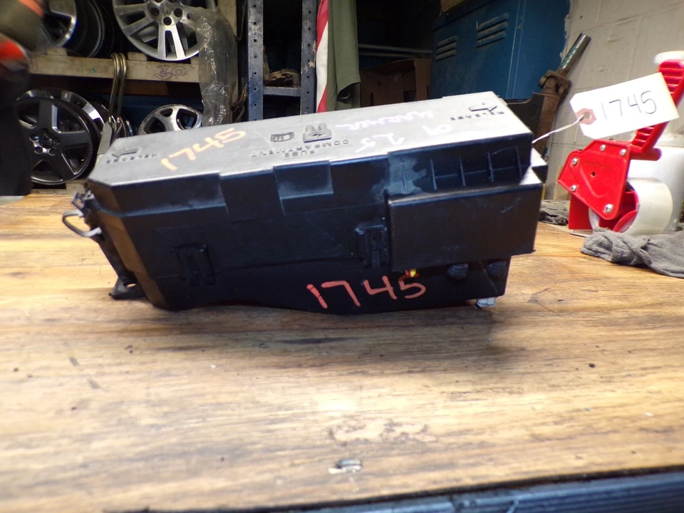 2009 MERMERCURY MARINER FORD ESCAPE GAS VIN 7 8 ЦИФР ENG КОРОБКА РЕЛЕ ПРЕДОХРАНИТЕЛЯ OEM - Изображение 3 из 4