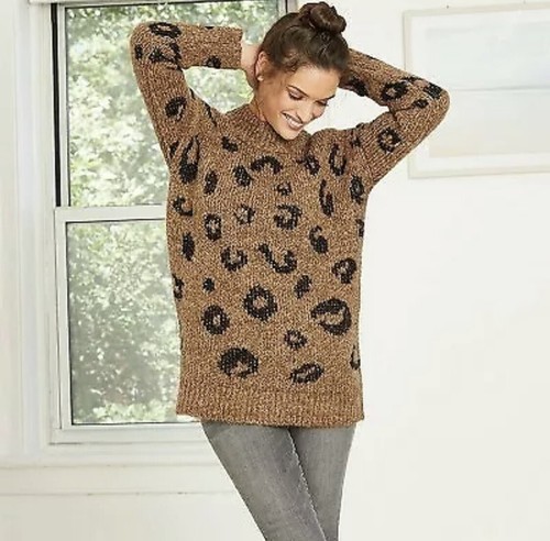 Womens Leopard Print Mock Turtleneck 
