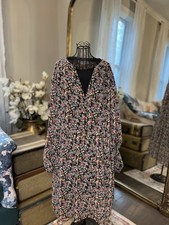 Vince Camuto Women's Large Floral Tiered Dress Long Sleeve V-Neck Black