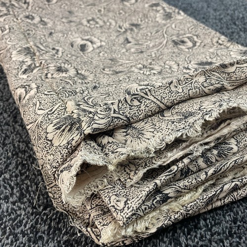 Vtg Cotton Rayon Blend Floral Black Flowers on Tan Fabric 2 Pieces 1 yd Ea x 58" - 第 7/7 張圖片