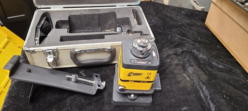 CUMMINS 4729 Transit Laser Level In Original Case Surveying