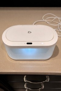 Munchkin Touch-Free Baby Wipe Warmer with Motion Sensor Nightlight