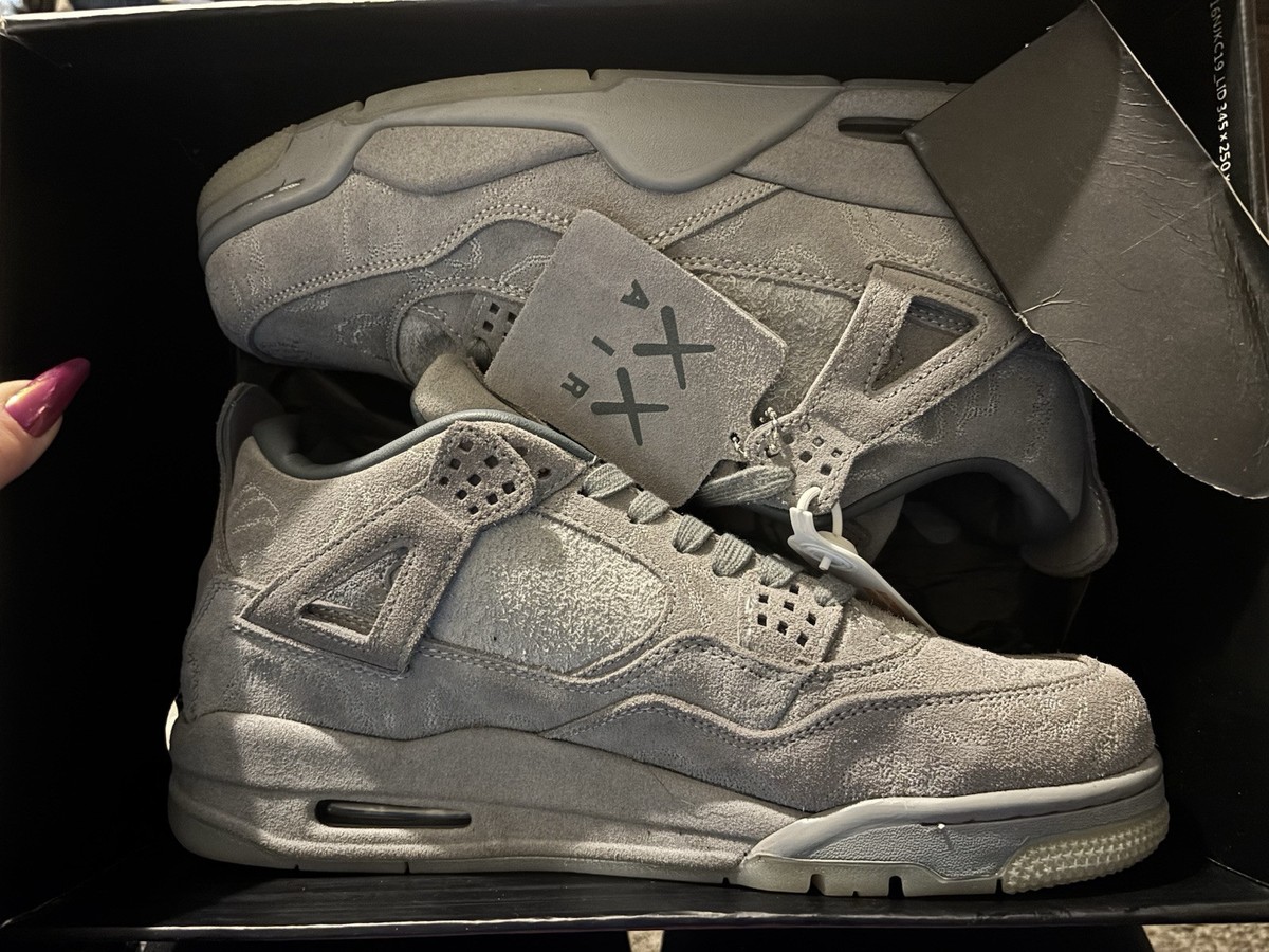 Size 11 Jordan Retro x KAWS Cool Grey 2017 685068920516|