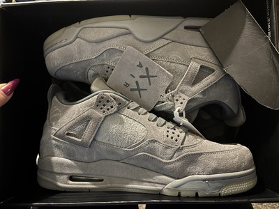 Size 11 - Jordan 4 Retro x KAWS Cool Grey 2017 685068920516| eBay