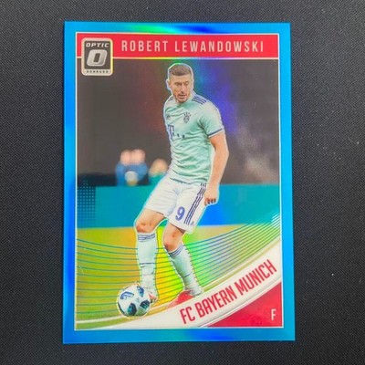 2018-19 Donruss Robert Lewandowski Sky Blue Prizm 97/149 Bayern Munich  62193