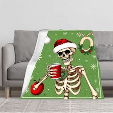 Durable Soft  Warm Flannel Blanket - Cozy Holiday Design for Sofa  Travel