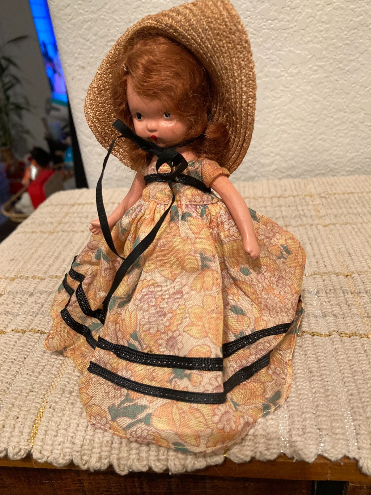 #57 Southern Belle Frozen Leg Nancy Ann Storybook Dolls