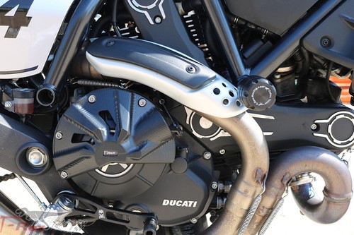 T-Rex Racing Ducati Scrambler 400 / 800 / 1100 No Cut Frame Sliders - Round Puck - Picture 8 of 11