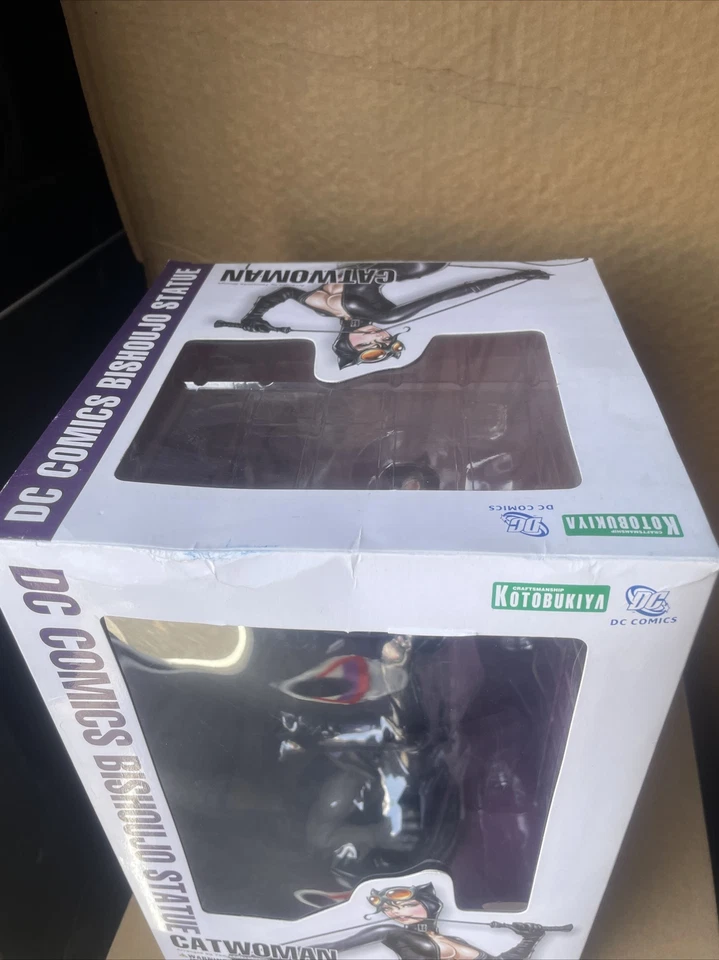 ESTATUA GATWOMAN KOTOBUKIYA BISHOUJO DC COMICS Foto 4 de 4
