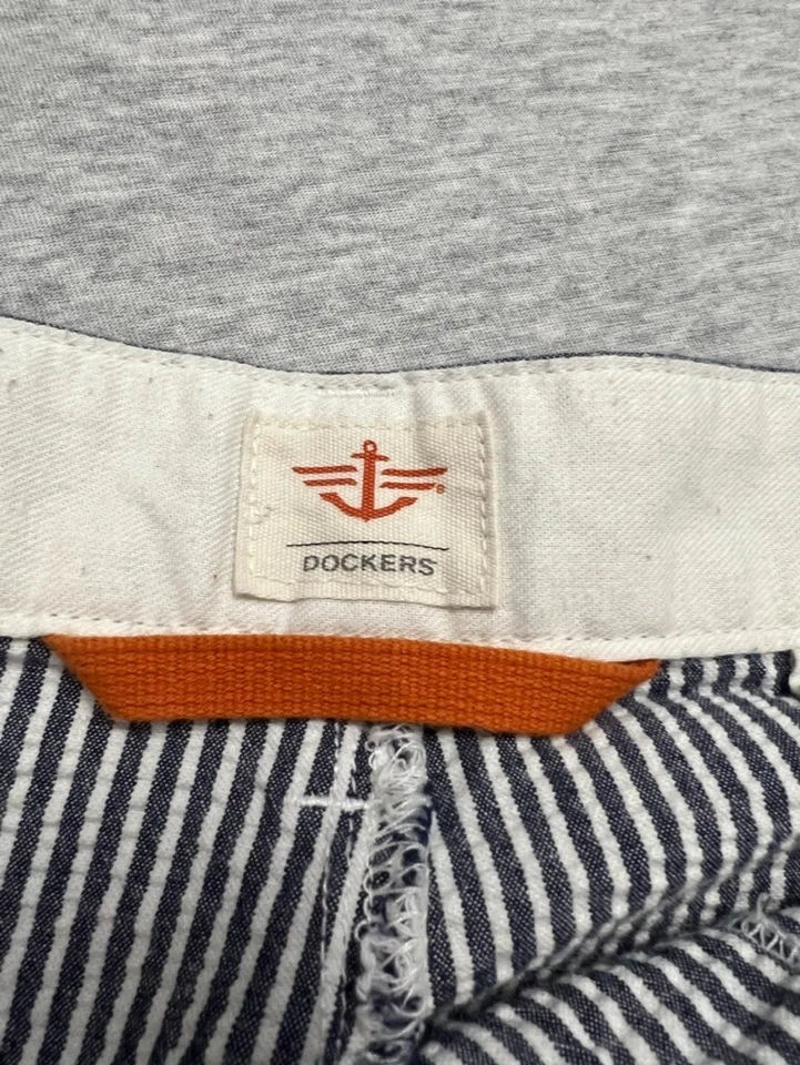 Pantalones Cortos Dockers Para Hombres 36 Seersucker Rayas Azul Blanco Golf Preppy Informales Foto 4 de 4