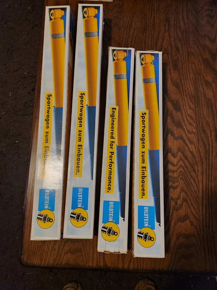 Par de amortiguadores delanteros Bilstein B6 para Ford E-150 / E-250 / E-350 Econoline Foto 3 de 3