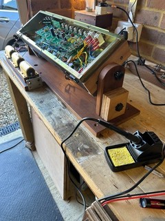 Rotating guitar amp chassis cradle for technician servicing & used valves etc