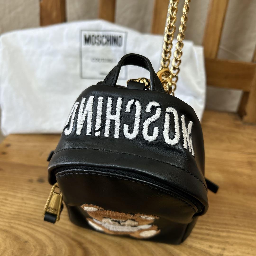 MOSCHINO テディベア刺繍 バッグ 黒 MOSCHINO テディベア刺繍 バッグ 黒