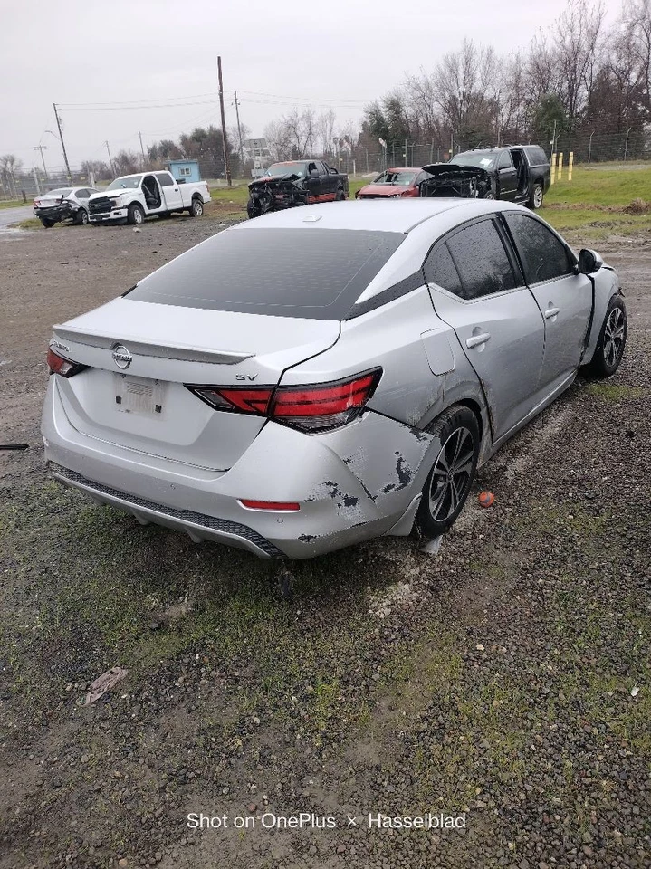 MONTAJE SUSPENSIÓN COMPLETA TRASERA IZQUIERDA NISSAN SENTRA 2020-2025 Foto 4 de 4