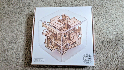 Intrism Pro 3D Puzzle Wooden Marble Maze Kit Cube Enclosure New Open Box