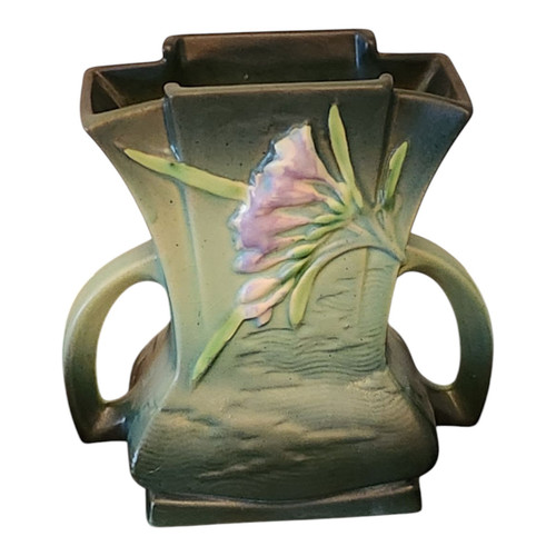 Roseville Freesia 200-7 Green Double Handle Pillow Vase 7 1/2 Inches - Picture 3 of 7