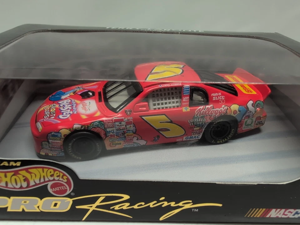 Terry Labonte #5 1997 Hot Wheels Pro Racing Kellogg's Fruit Loops 1:43 diecast Foto 3 de 4