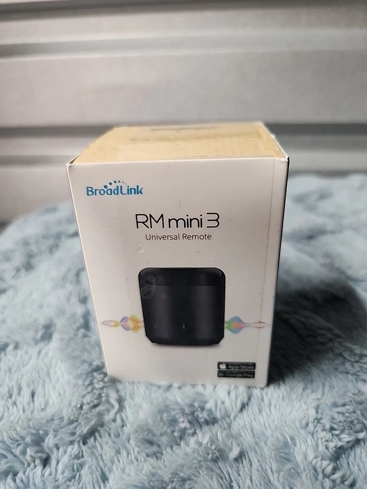 BroadLink RM Mini 3 Universal Remote Black Brand New Factory Sealed - Image 2 of 4