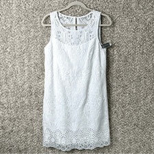 White House Black Market Dress Women s 6 Embroidered Lace Sleeveless Shift NWT