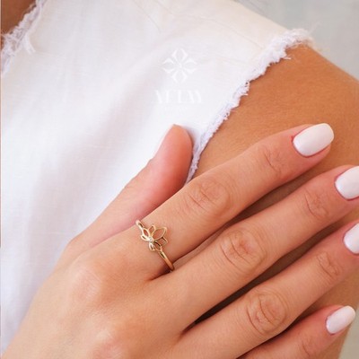 14K Gold Lotus Ring, Lotusblütenring, zierlicher Goldring, minimalistischer Ring