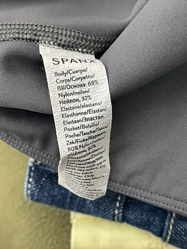 Spanx Leggings Cortos Cintura Alta Para Mujer XL Gris Control Abdomen Atlético Gimnasio Yoga - Imagen 10 de 11