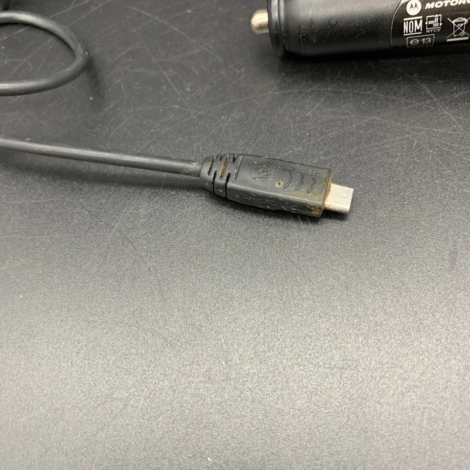 Motorola SPN5400 Kit Coche Vehículo Alimentación Micro USB Cargador 12V Adaptador Encendedor Foto 2 de 4